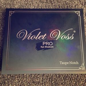 Violet Voss Taupe Notch Palette
